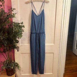 Casual Chambray Sleeveless Jumpsuit
